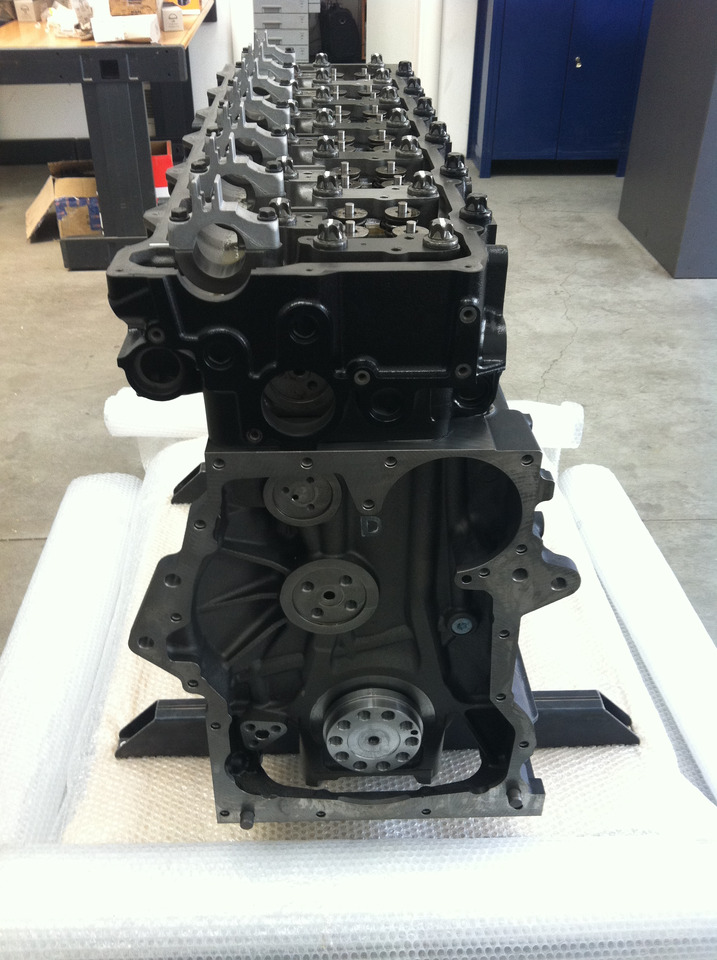 MOTORE MAN D2066LF06 - 400CV - EURO 2 - Двигун: фото 5 MOTORE MAN D2066LF06 - 400CV - EURO 2 - Двигун: фото 5