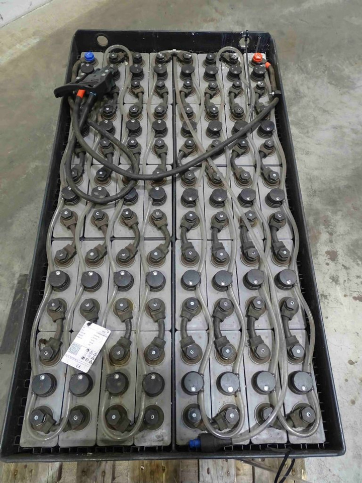 Habat 80V240AH - Аккумулятор в категорії Вантажно-розвантажувальна техніка: фото 3 Habat 80V240AH - Аккумулятор в категорії Вантажно-розвантажувальна техніка: фото 3
