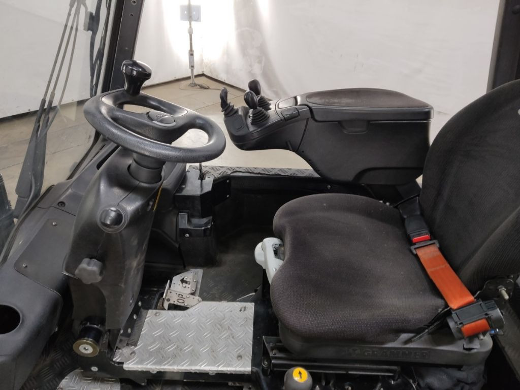 Linde E30HL-01/600 - Електронавантажувач: фото 3 Linde E30HL-01/600 - Електронавантажувач: фото 3