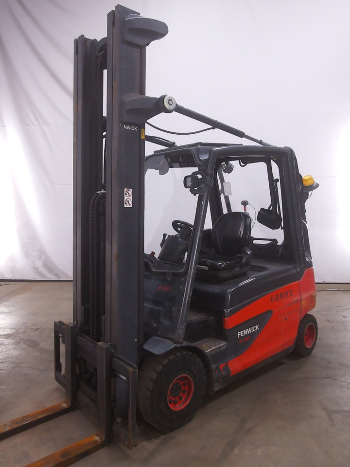 Linde E30L - Електронавантажувач: фото 1 Linde E30L - Електронавантажувач: фото 1
