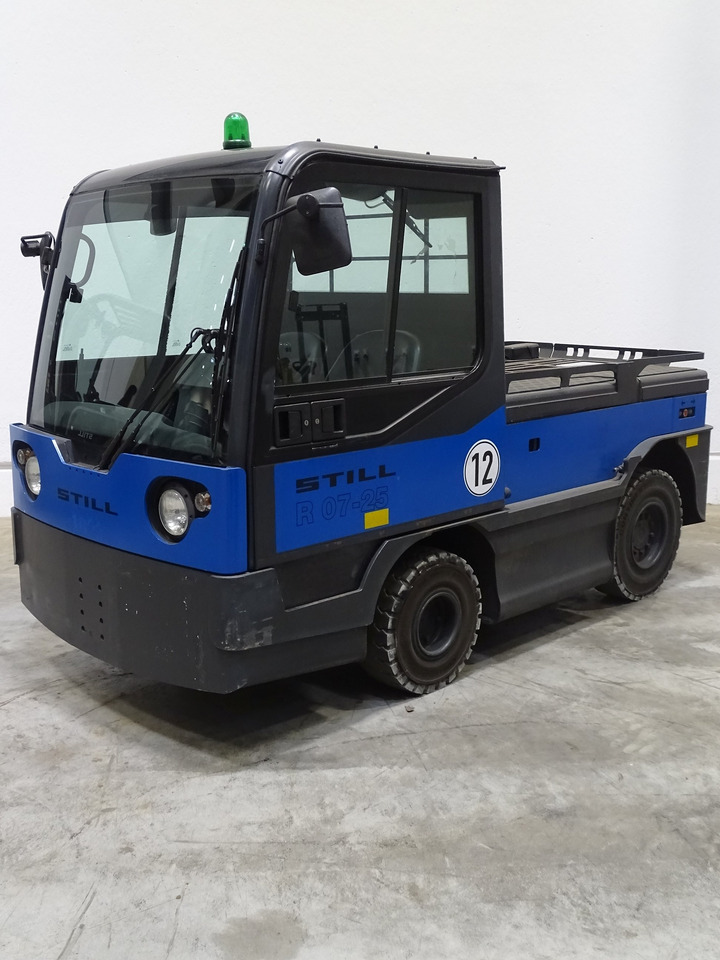 Linde P250 - Складські тягач: фото 1 Linde P250 - Складські тягач: фото 1