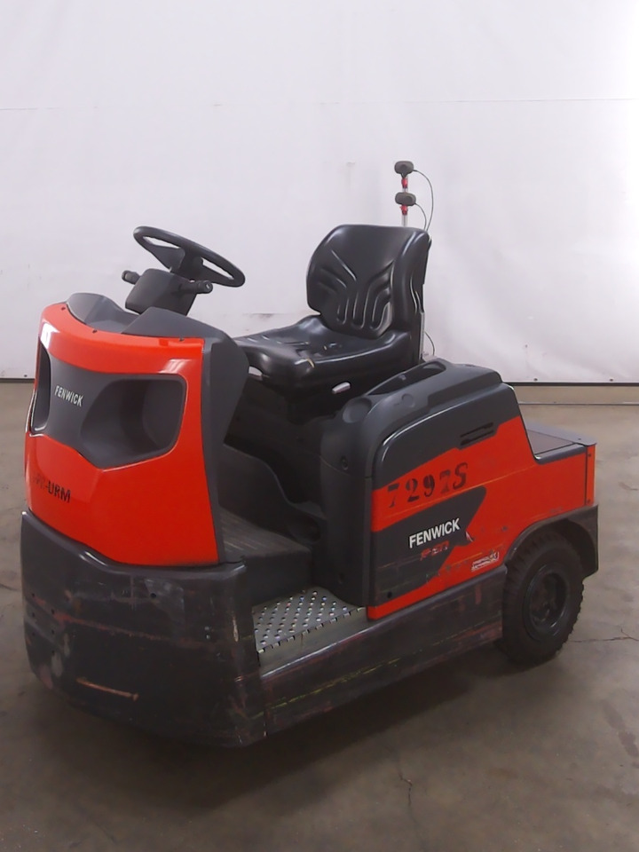 Linde P60 - Складські тягач: фото 1 Linde P60 - Складські тягач: фото 1