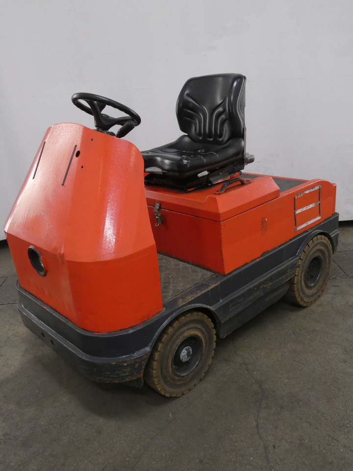 Linde T800 - Складські тягач: фото 1 Linde T800 - Складські тягач: фото 1