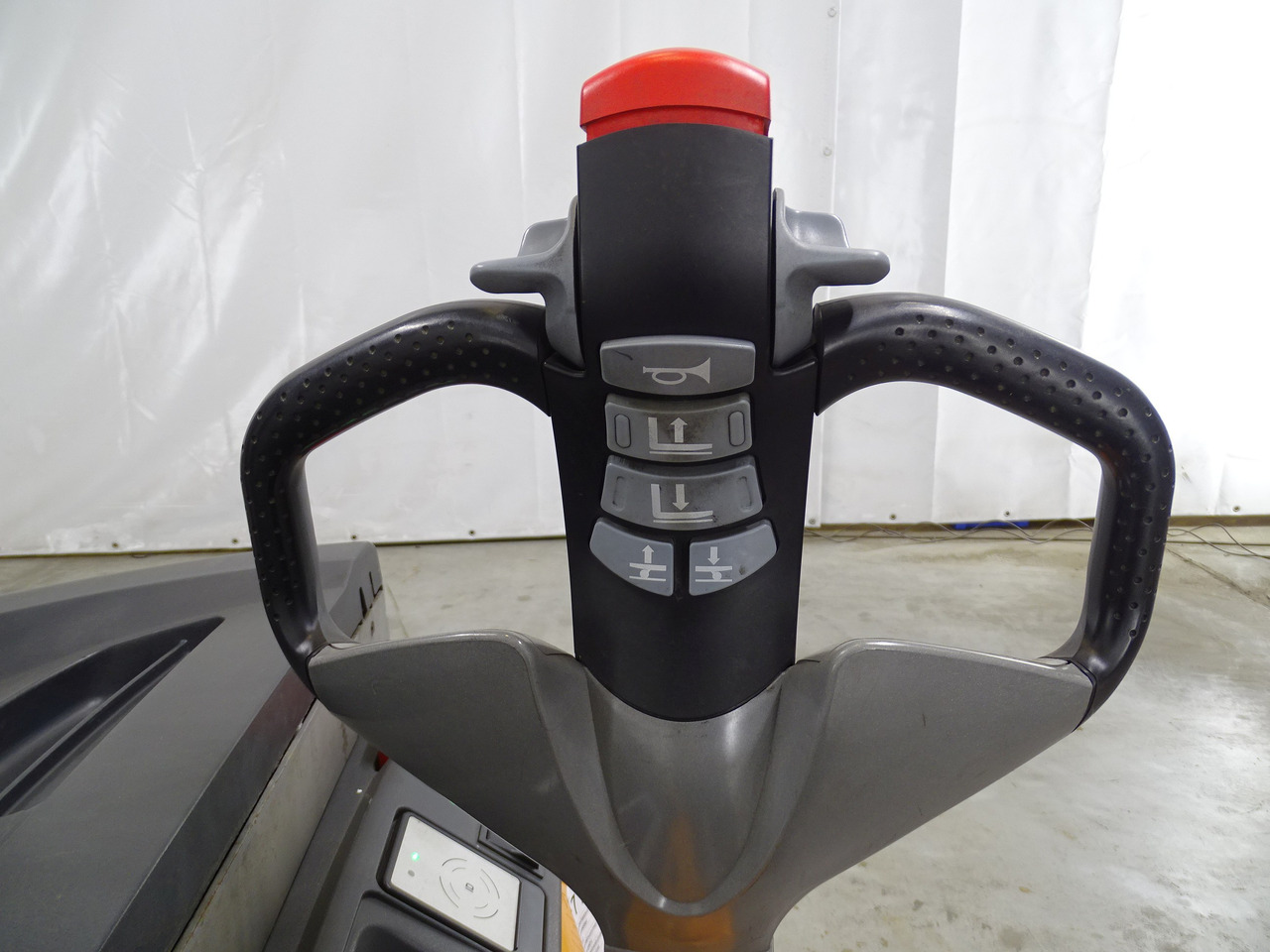 Still EXV14I - Штабелер: фото 3 Still EXV14I - Штабелер: фото 3