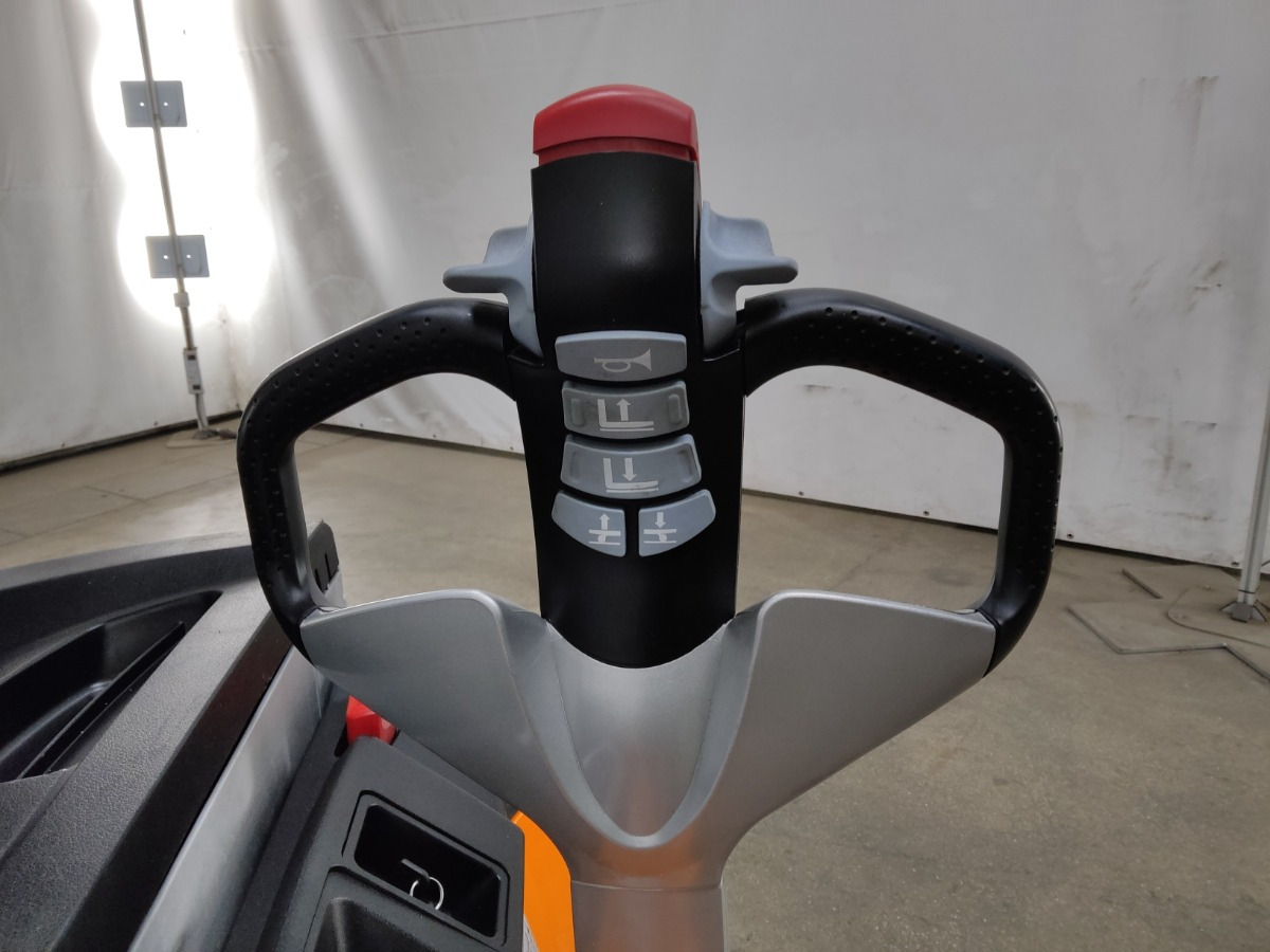 Still EXV16I/BATT.NEU - Штабелер: фото 3 Still EXV16I/BATT.NEU - Штабелер: фото 3