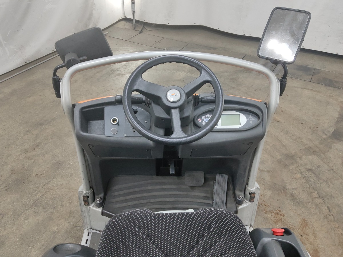 Still LTX70 - Складські тягач: фото 3 Still LTX70 - Складські тягач: фото 3