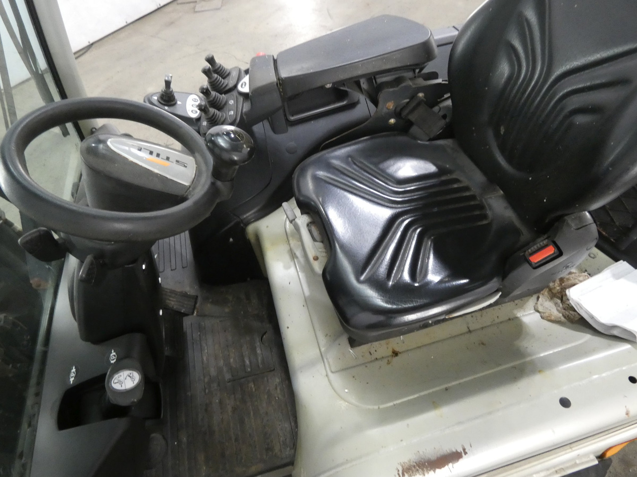 Still RX60-25 - Електронавантажувач: фото 3 Still RX60-25 - Електронавантажувач: фото 3