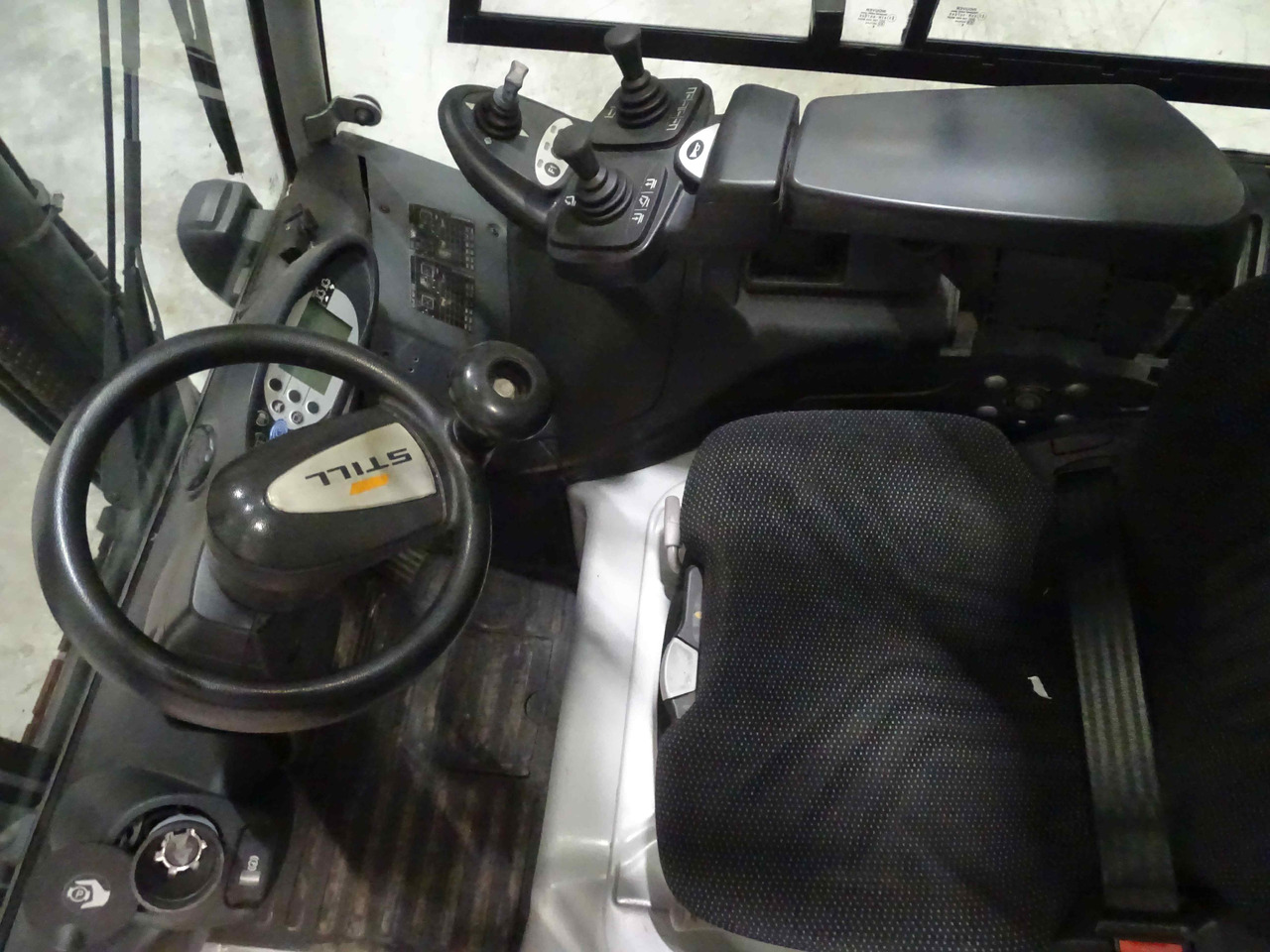 Still RX60-25 - Електронавантажувач: фото 3 Still RX60-25 - Електронавантажувач: фото 3