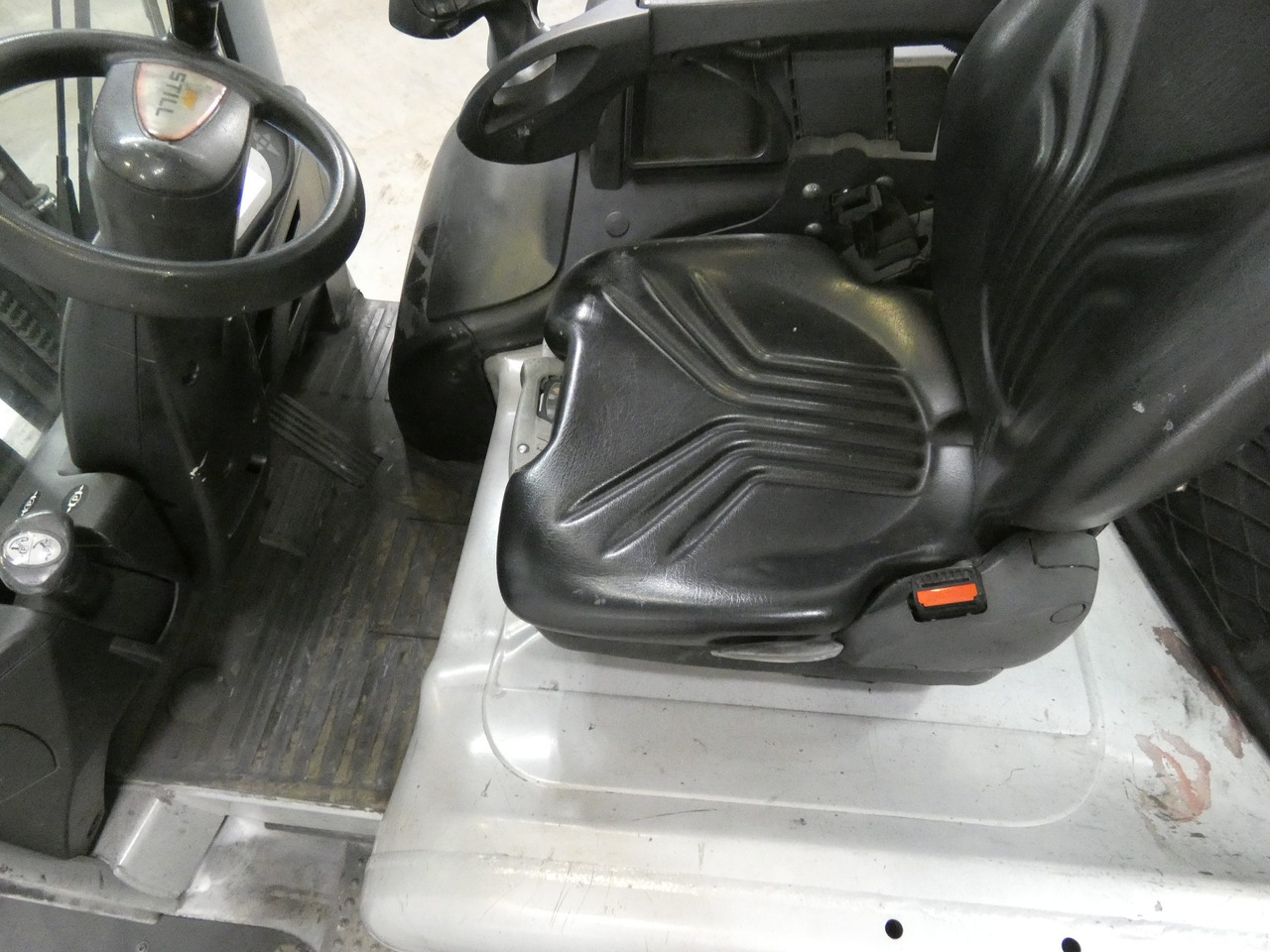 Still RX60-25 - Електронавантажувач: фото 3 Still RX60-25 - Електронавантажувач: фото 3