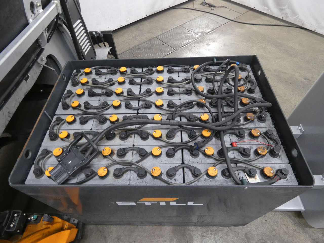 Still RX60-30 - Електронавантажувач: фото 4 Still RX60-30 - Електронавантажувач: фото 4