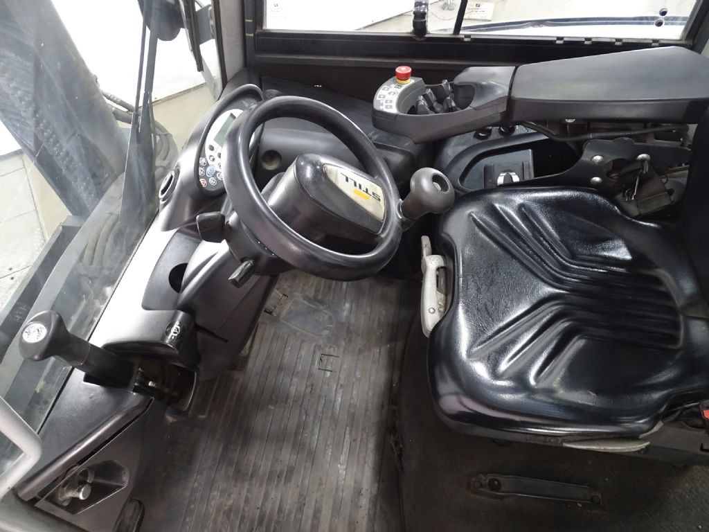 Still RX70-70 - Дизельний навантажувач: фото 3 Still RX70-70 - Дизельний навантажувач: фото 3