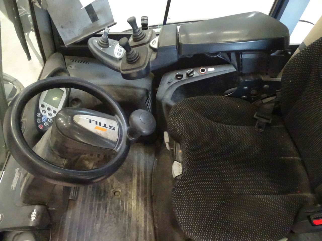 Still RX70-80 - Дизельний навантажувач: фото 3 Still RX70-80 - Дизельний навантажувач: фото 3