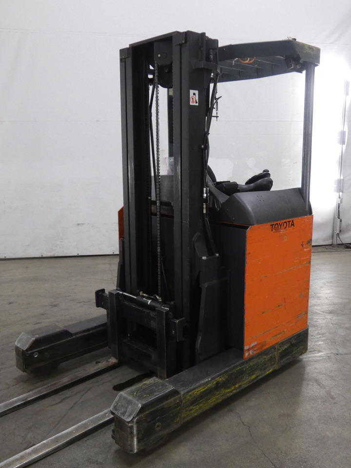 Toyota 7FBRE16-1 - Рiч-трак: фото 1 Toyota 7FBRE16-1 - Рiч-трак: фото 1