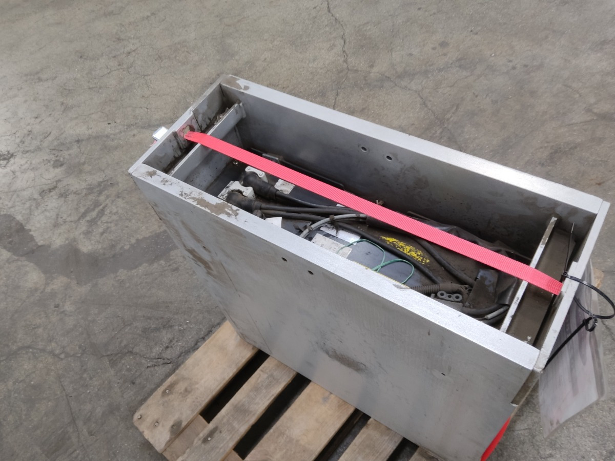 Weitere 24V205AH/LIION - Аккумулятор в категорії Вантажно-розвантажувальна техніка: фото 3 Weitere 24V205AH/LIION - Аккумулятор в категорії Вантажно-розвантажувальна техніка: фото 3