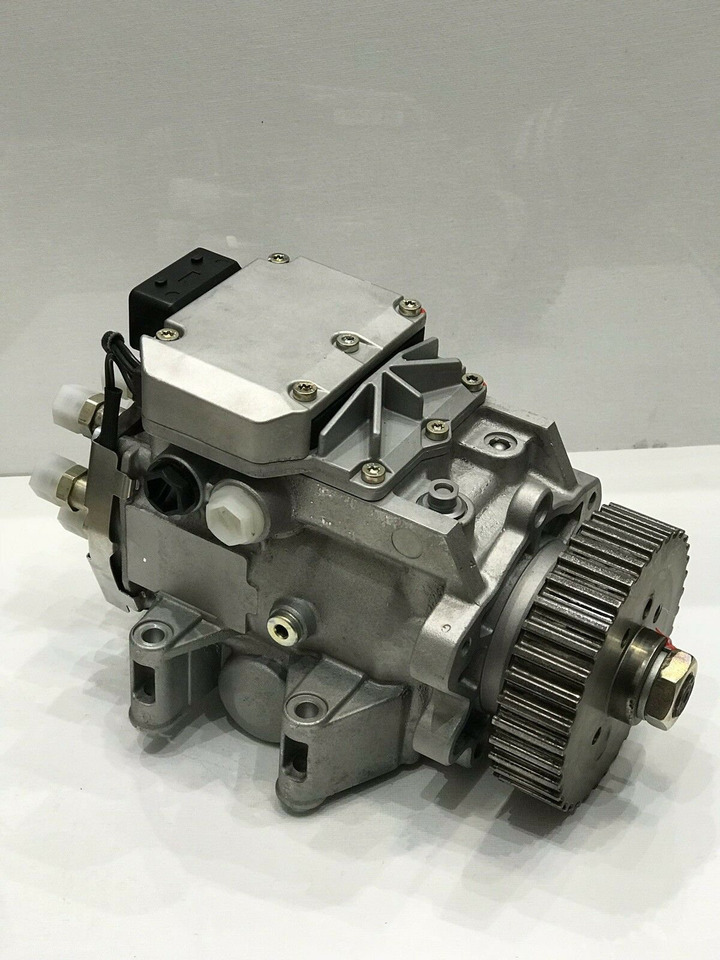 Audi 2.5 TDI Injection Pump AKN 150 cp - Паливний насос в категорії Інша техніка: фото 1 Audi 2.5 TDI Injection Pump AKN 150 cp - Паливний насос в категорії Інша техніка: фото 1