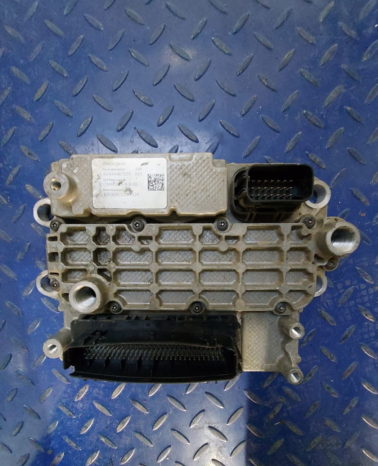 Mercedes Actros MP4 Atego Antos MCM 2.1 A0014469535 Euro 6 ECU REMAN - Блок управління в категорії Вантажівки: фото 1 Mercedes Actros MP4 Atego Antos MCM 2.1 A0014469535 Euro 6 ECU REMAN - Блок управління в категорії Вантажівки: фото 1