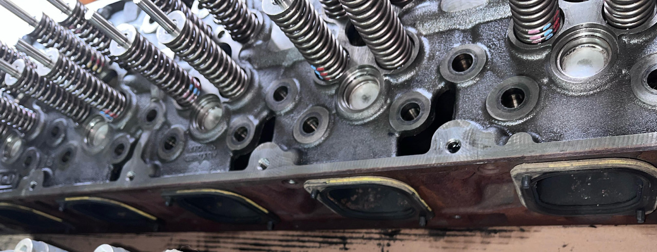 Mercedes Actros MP4 Euro 6 Cylinderhead OM470 - Двигун та запчастини в категорії Вантажівки: фото 3 Mercedes Actros MP4 Euro 6 Cylinderhead OM470 - Двигун та запчастини в категорії Вантажівки: фото 3