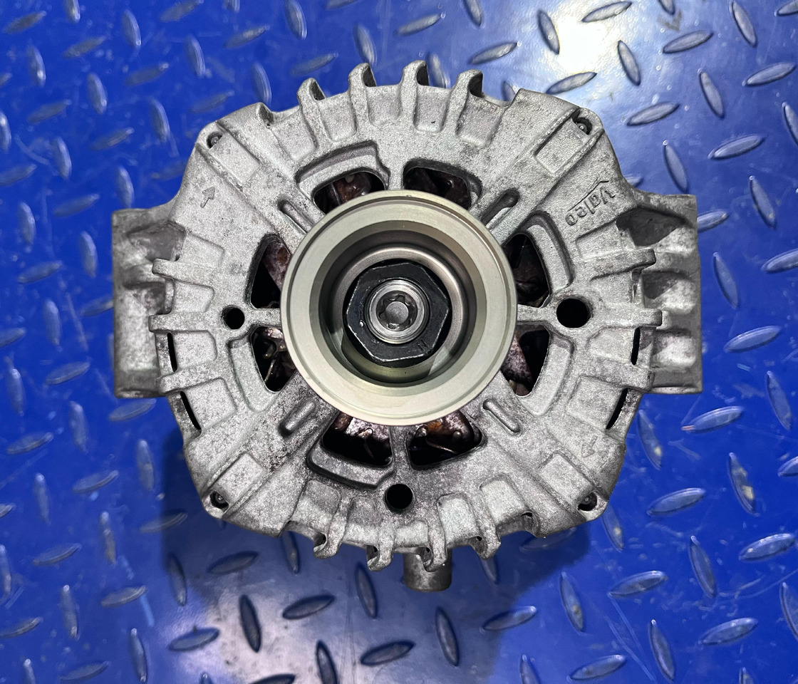 Valeo BMW 7852129 - Генератор: фото 2 Valeo BMW 7852129 - Генератор: фото 2