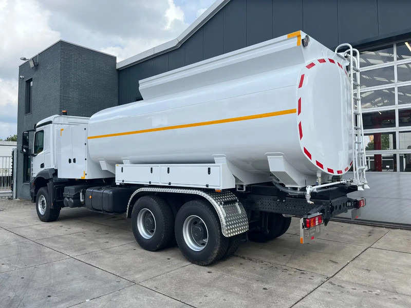 Mercedes-Benz Arocs 3340 6x4 Water Tank Truck - Вантажівка цистерна: фото 3 Mercedes-Benz Arocs 3340 6x4 Water Tank Truck - Вантажівка цистерна: фото 3