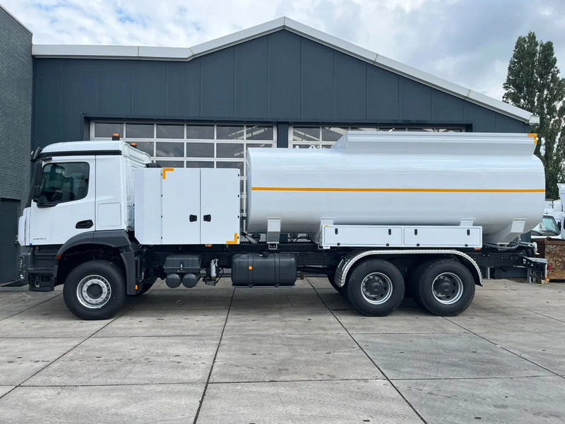 Mercedes-Benz Arocs 3340 6x4 Water Tank Truck - Вантажівка цистерна: фото 2 Mercedes-Benz Arocs 3340 6x4 Water Tank Truck - Вантажівка цистерна: фото 2
