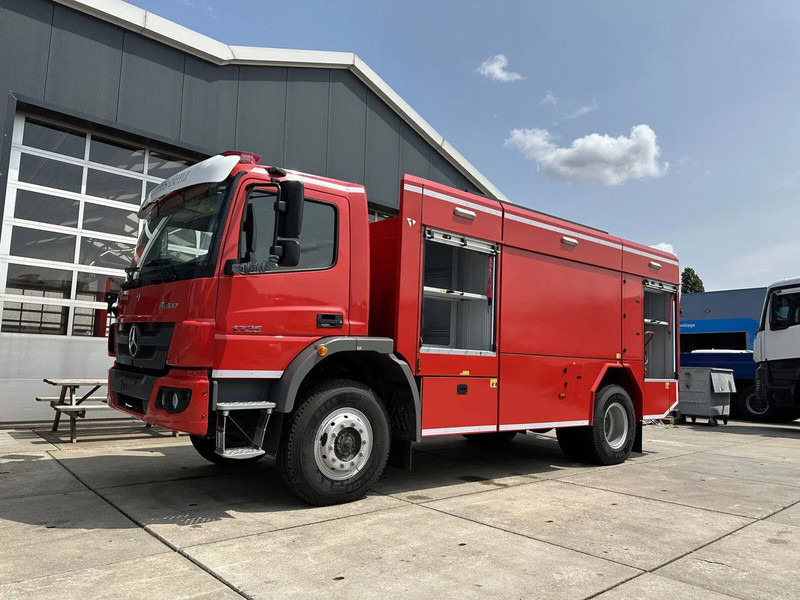 Mercedes-Benz Atego 1725 4×4 Fire Fighting Truck - Пожежна машина: фото 2 Mercedes-Benz Atego 1725 4×4 Fire Fighting Truck - Пожежна машина: фото 2