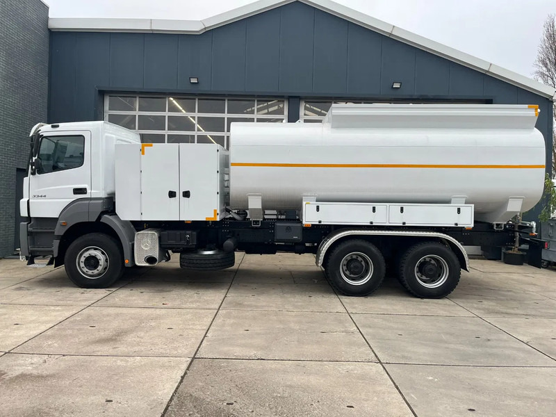 Mercedes-Benz Axor 3344 6x4 Water Tank Truck - Вантажівка цистерна: фото 2 Mercedes-Benz Axor 3344 6x4 Water Tank Truck - Вантажівка цистерна: фото 2
