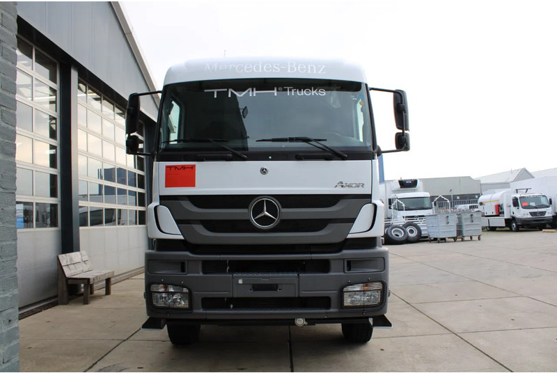 Mercedes-Benz Axor 3344 K 6x4 Tipper Truck - Самоскид вантажівка: фото 5 Mercedes-Benz Axor 3344 K 6x4 Tipper Truck - Самоскид вантажівка: фото 5