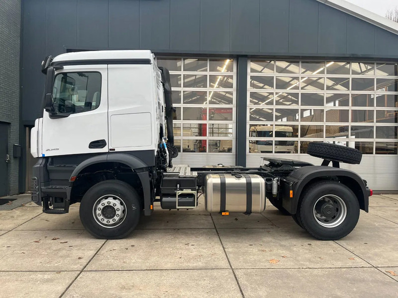 Mercedes-Benz Actros 2045 S 4x2 Tractor Head - Тягач: фото 2 Mercedes-Benz Actros 2045 S 4x2 Tractor Head - Тягач: фото 2