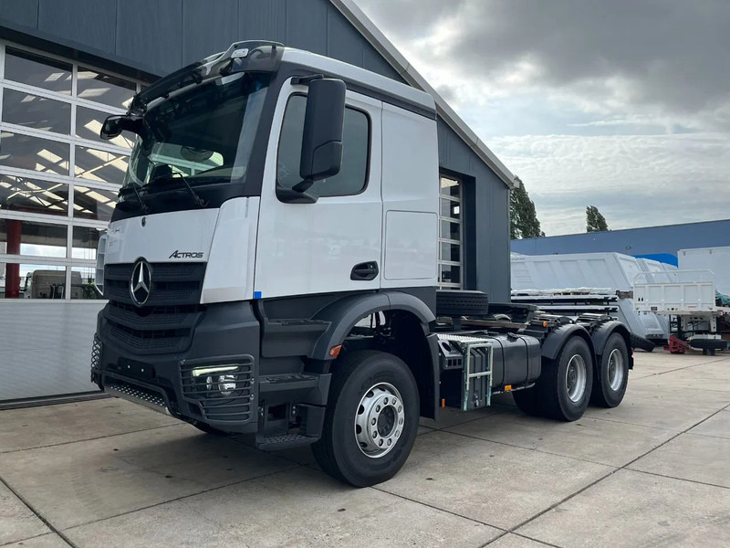 Mercedes-Benz Actros 3340 S 6x4 Tractor Head - Тягач: фото 1 Mercedes-Benz Actros 3340 S 6x4 Tractor Head - Тягач: фото 1