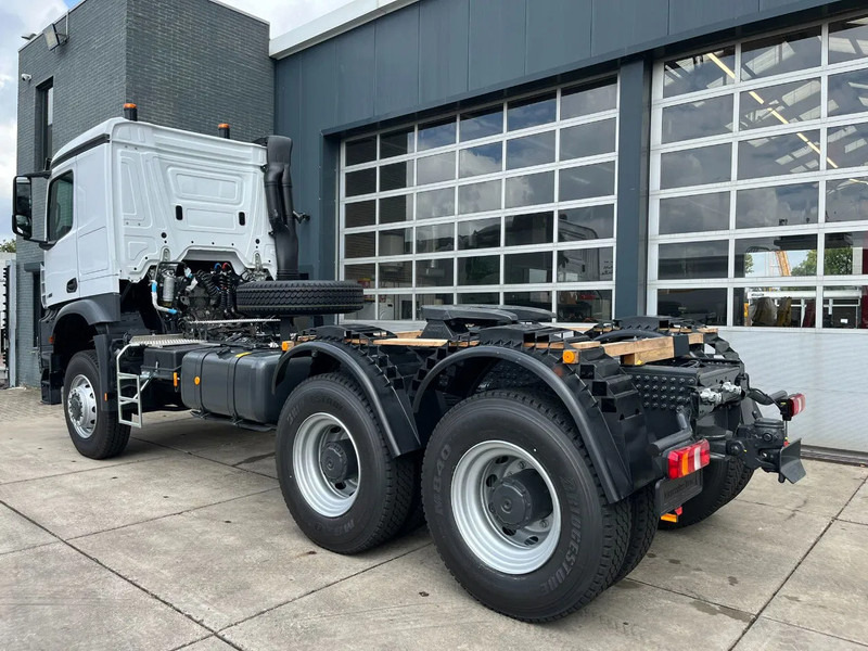 Mercedes-Benz Arocs 4058 AS 6x6 Tractor Head 180T Push Pull EURO-5 - Тягач: фото 3 Mercedes-Benz Arocs 4058 AS 6x6 Tractor Head 180T Push Pull EURO-5 - Тягач: фото 3