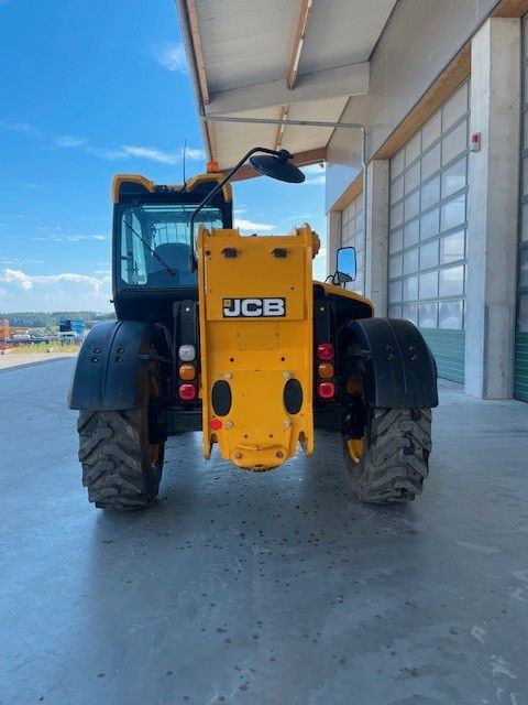 JCB 535-95 Turbo Powershift - Колісний навантажувач: фото 4 JCB 535-95 Turbo Powershift - Колісний навантажувач: фото 4