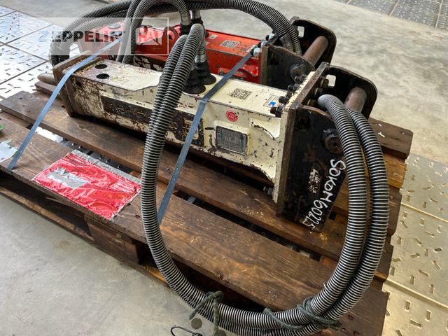 BEILITE Machinery Co., Ltd. Beili Hammer BLTB40 - Гідравлічний молот в категорії Будівельна техніка: фото 2 BEILITE Machinery Co., Ltd. Beili Hammer BLTB40 - Гідравлічний молот в категорії Будівельна техніка: фото 2
