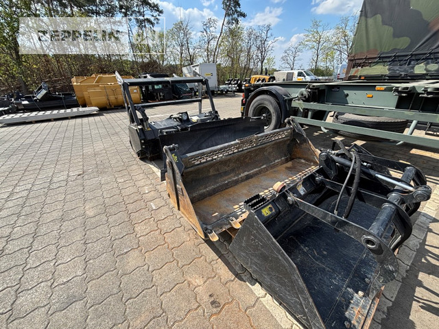 Cat 299DXHP - Міні-навантажувач: фото 4 Cat 299DXHP - Міні-навантажувач: фото 4
