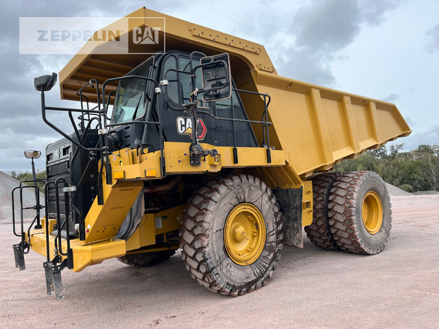 Cat 775G - Кар'єрний самоскид: фото 1 Cat 775G - Кар'єрний самоскид: фото 1