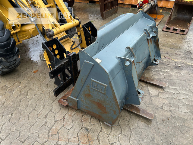 Cat 902 - Колісний навантажувач: фото 5 Cat 902 - Колісний навантажувач: фото 5