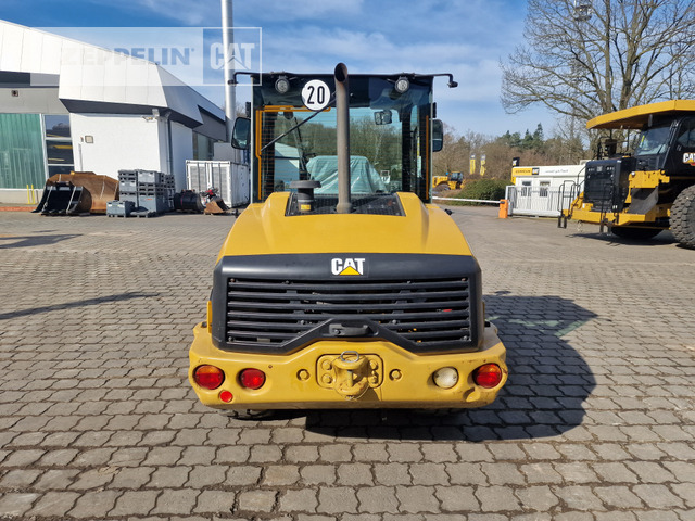 Cat 906M - Колісний навантажувач: фото 5 Cat 906M - Колісний навантажувач: фото 5