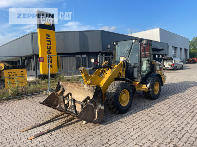 Cat 906M - Колісний навантажувач: фото 1 Cat 906M - Колісний навантажувач: фото 1