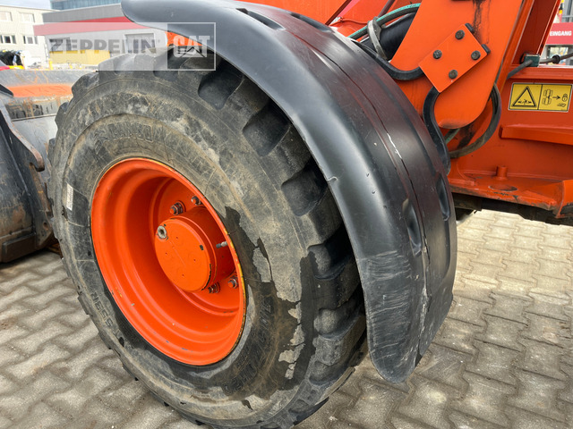 Колісний навантажувач Cat 908H: фото 14