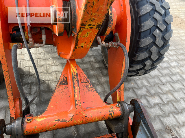 Колісний навантажувач Cat 908H: фото 22