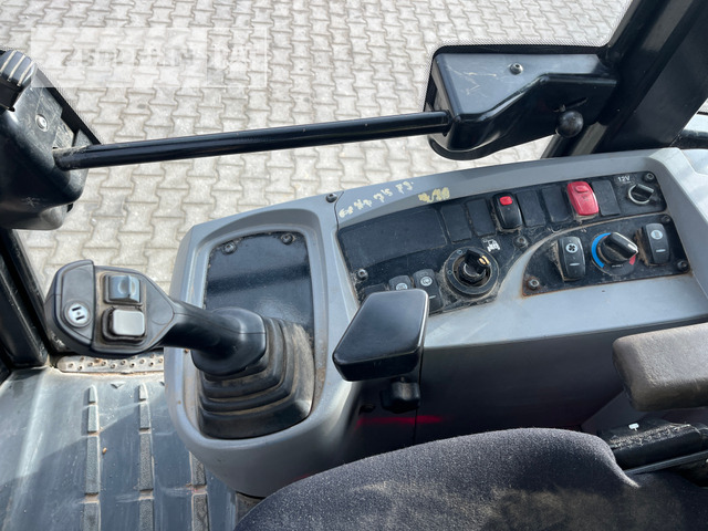 Колісний навантажувач Cat 908H: фото 28