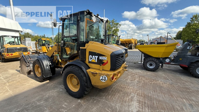 Cat 908M - Колісний навантажувач: фото 3 Cat 908M - Колісний навантажувач: фото 3