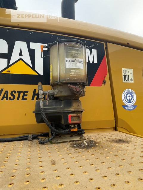 Колісний навантажувач Cat 926M: фото 9