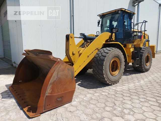 Cat 962M - Колісний навантажувач: фото 1 Cat 962M - Колісний навантажувач: фото 1