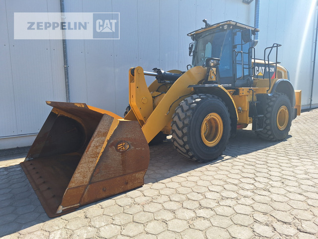 Cat 962M - Колісний навантажувач: фото 1 Cat 962M - Колісний навантажувач: фото 1
