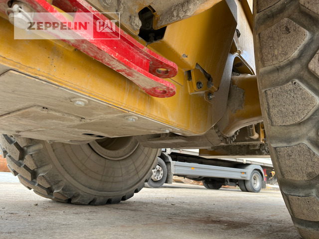 Колісний навантажувач Cat 966MXE: фото 20 Колісний навантажувач Cat 966MXE: фото 20