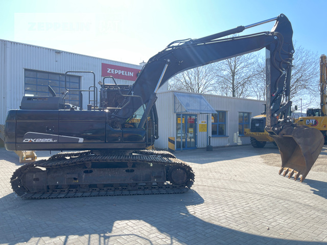 Doosan DX225LC-5 - Гусеничний екскаватор: фото 2 Doosan DX225LC-5 - Гусеничний екскаватор: фото 2