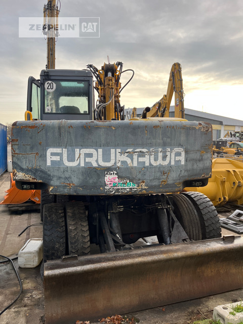 Furukawa W730 - Колісний екскаватор: фото 4 Furukawa W730 - Колісний екскаватор: фото 4