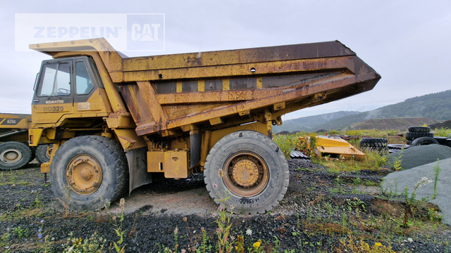 Komatsu HD325-6 - Кар'єрний самоскид: фото 2 Komatsu HD325-6 - Кар'єрний самоскид: фото 2