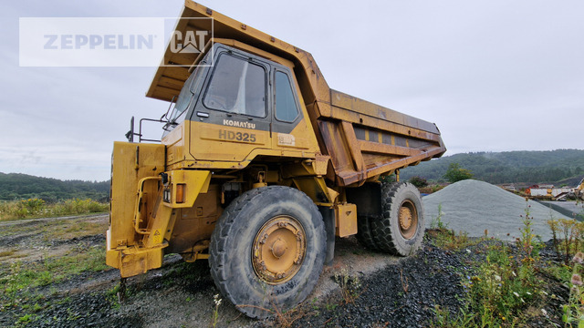 Komatsu HD325-6 - Кар'єрний самоскид: фото 1 Komatsu HD325-6 - Кар'єрний самоскид: фото 1