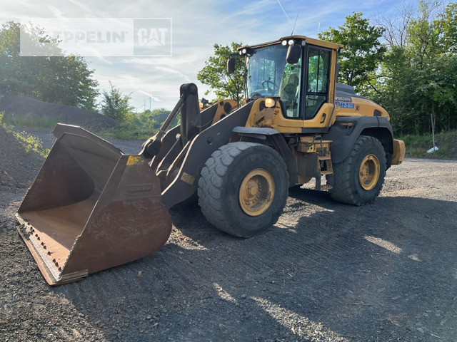 Volvo L120H - Колісний навантажувач: фото 1 Volvo L120H - Колісний навантажувач: фото 1